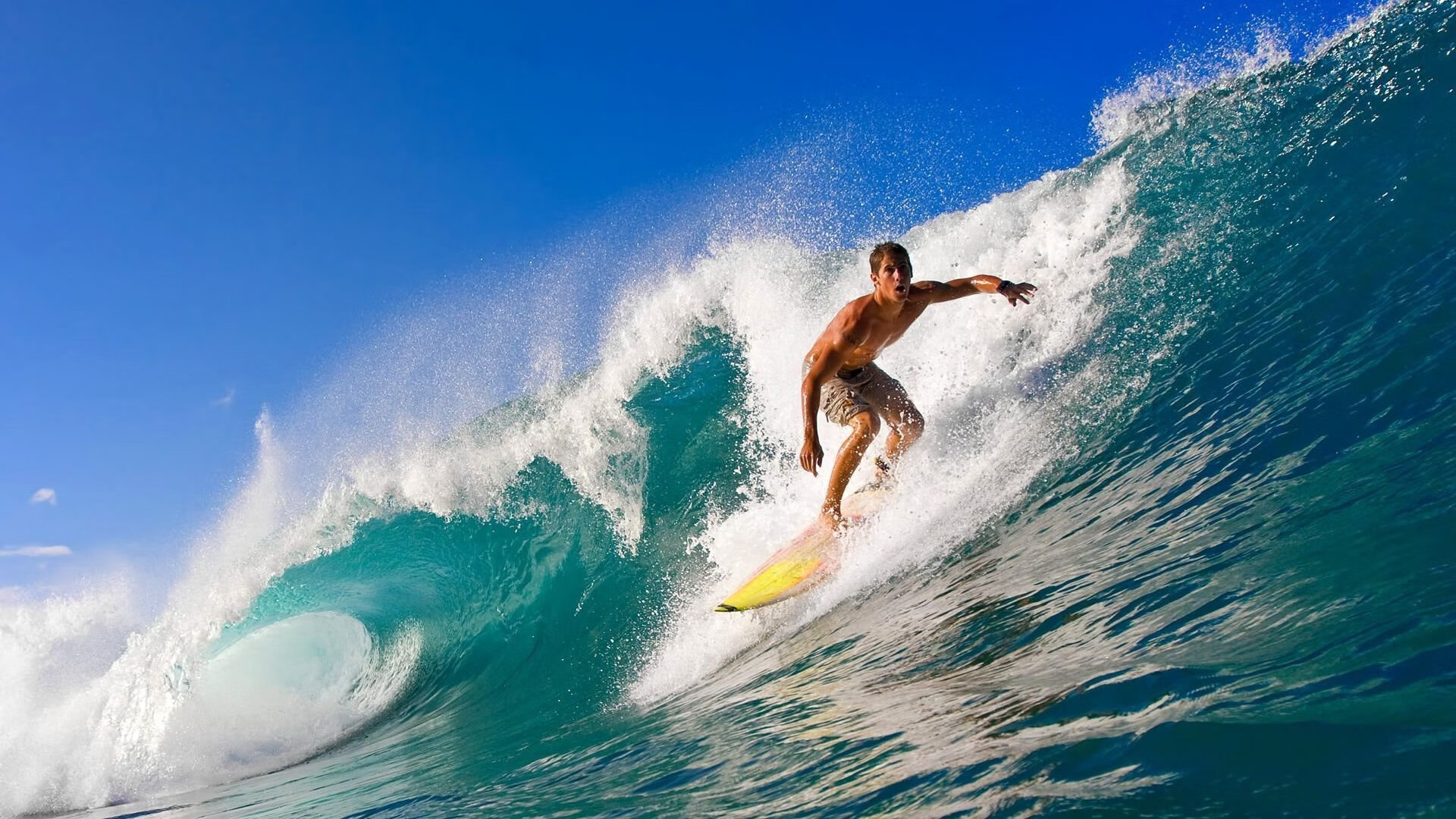 爱游戏在线娱乐官网-_业余爱好者疯狂热爱：全民网球运动趋势正式开启_，全名网球